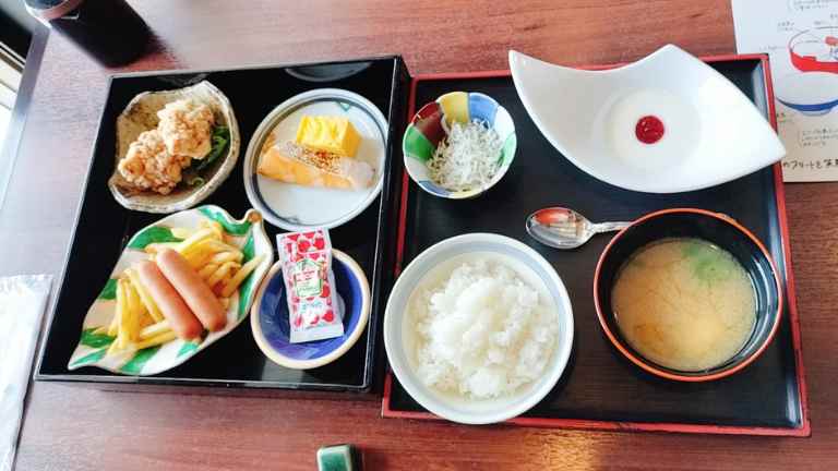 朝食子供膳