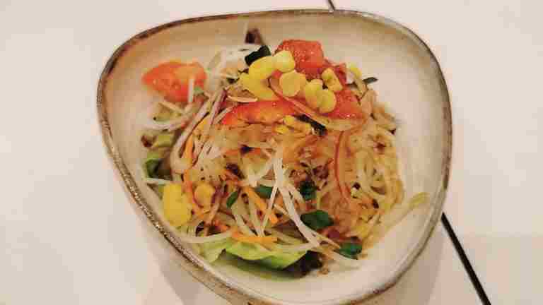 いろいろ野菜のサラダ