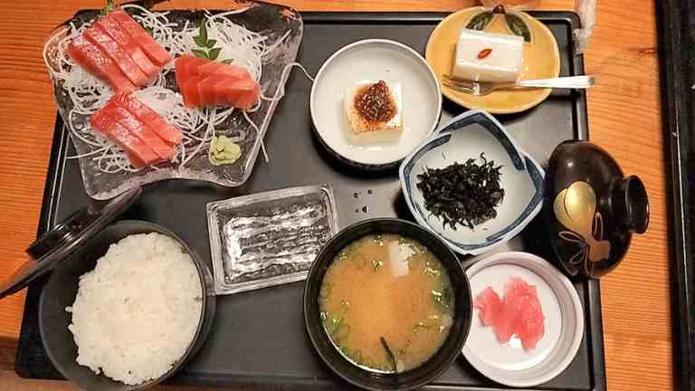 マグロ刺身膳